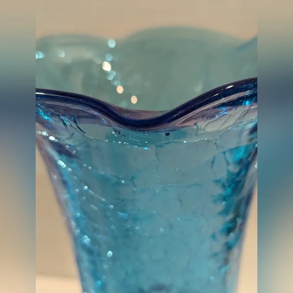 Blenko Azure Blue Crackle Vase Ruffled Rim. - Picture 4 of 5